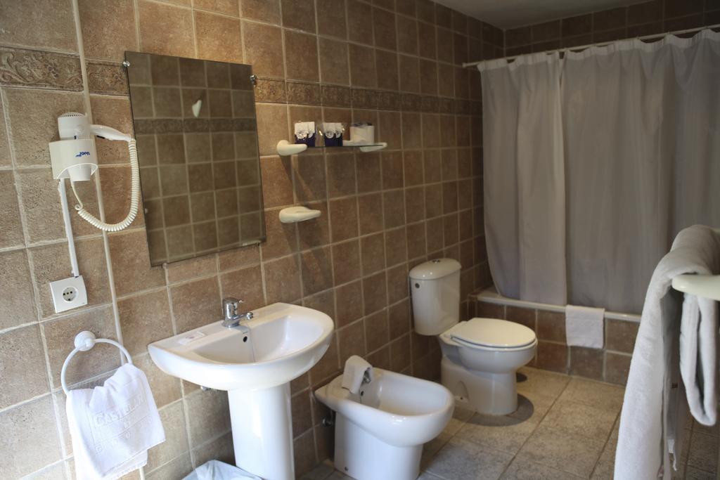 Hotel Termas De Liérganes Стая снимка