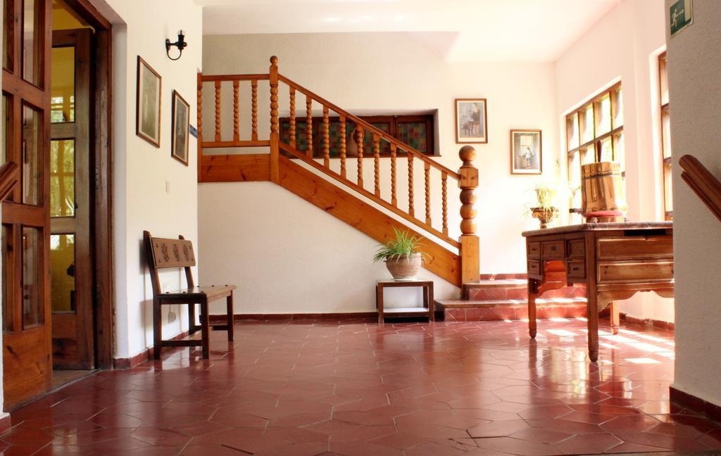 Hotel Termas De Liérganes Екстериор снимка