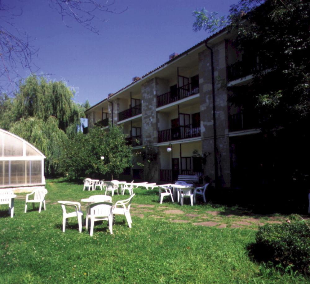 Hotel Termas De Liérganes Екстериор снимка