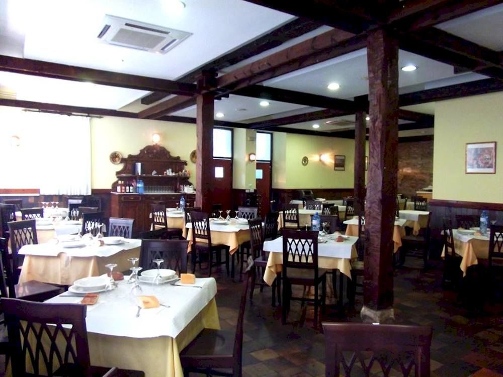 Hotel Termas De Liérganes Екстериор снимка