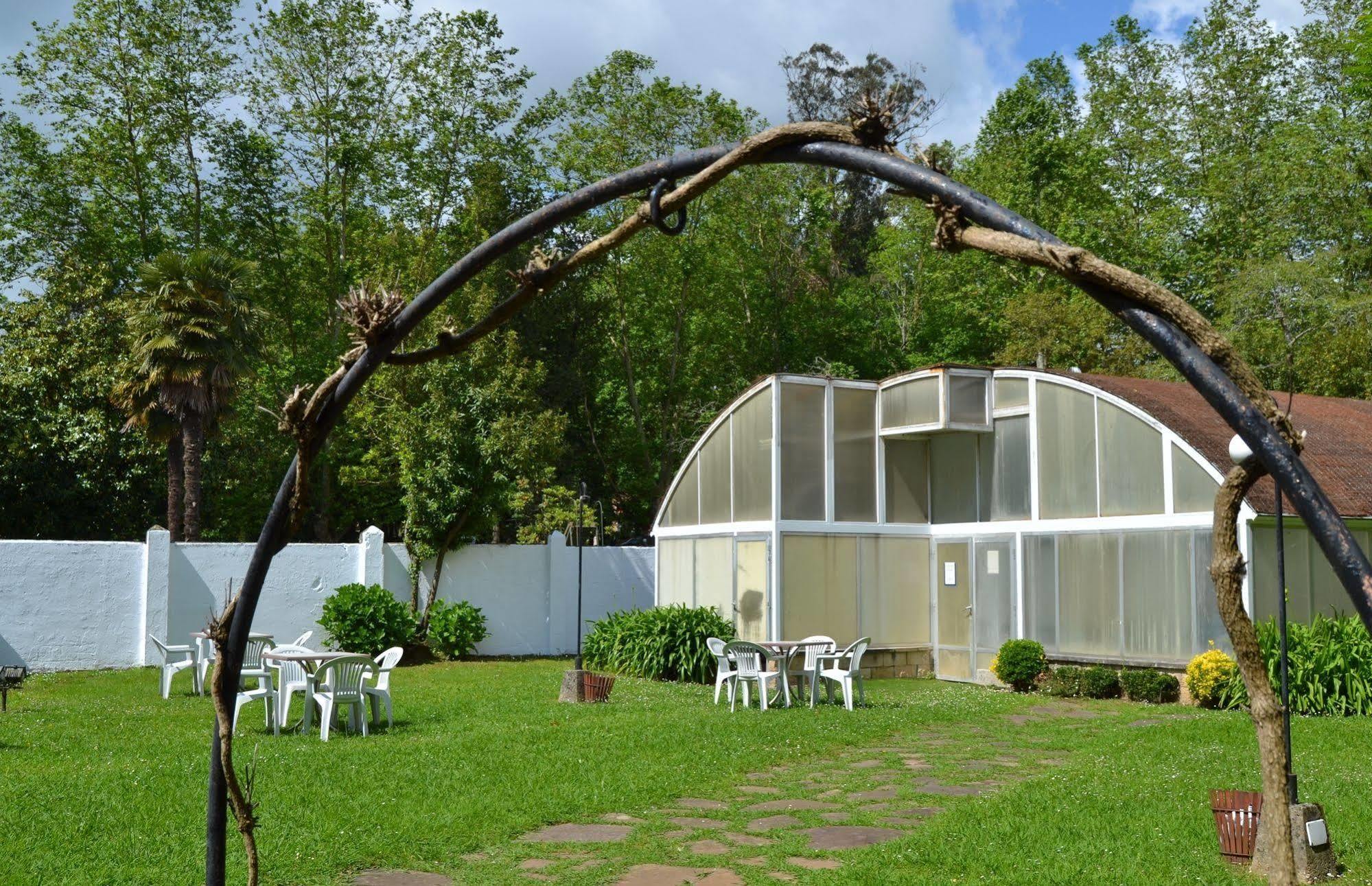 Hotel Termas De Liérganes Екстериор снимка